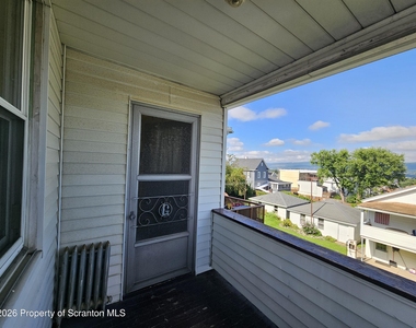 132 Smith Street - Photo Thumbnail 1