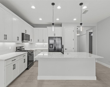 4216 Golden Creek Terrace - Photo Thumbnail 6
