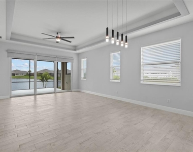 4216 Golden Creek Terrace - Photo Thumbnail 27