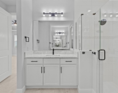 4216 Golden Creek Terrace - Photo Thumbnail 15