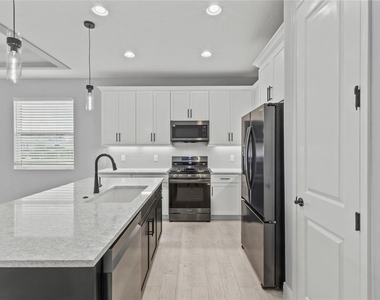 4216 Golden Creek Terrace - Photo Thumbnail 5