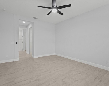 4216 Golden Creek Terrace - Photo Thumbnail 21
