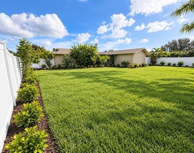 902 W Shannon Court - Photo Thumbnail 29