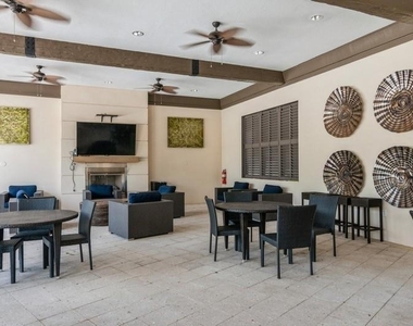 5315 Gavella Cove - Photo Thumbnail 32