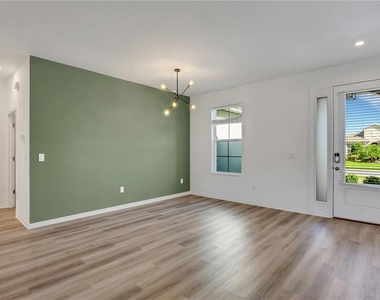 5315 Gavella Cove - Photo Thumbnail 5