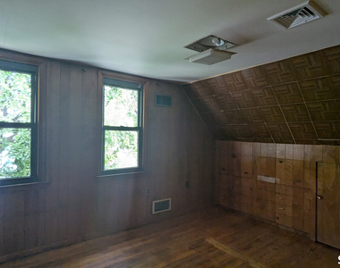 239 Forbes Avenue - Photo Thumbnail 11