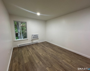 66 Nashville Road - Photo Thumbnail 8