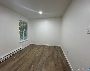 66 Nashville Road - Photo Thumbnail 4