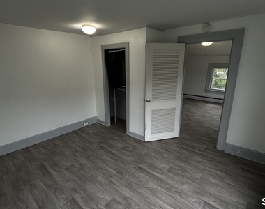 21 Avery Street - Photo Thumbnail 6