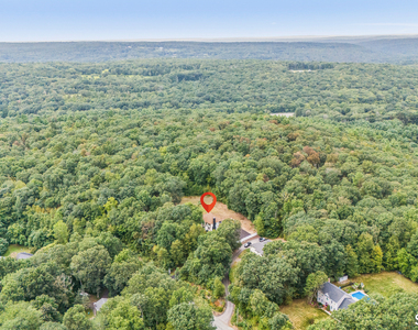 60 Mountain Road - Photo Thumbnail 38