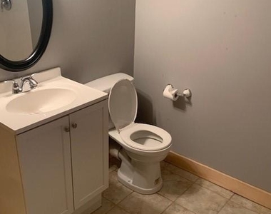 3 Forestville Avenue - Photo Thumbnail 5