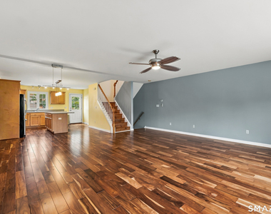 2720 State Street - Photo Thumbnail 8