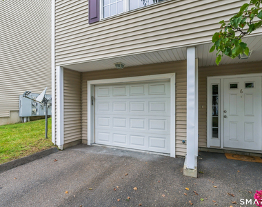 2720 State Street - Photo Thumbnail 4