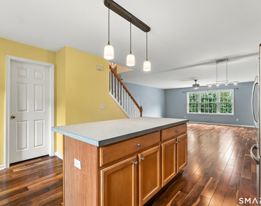 2720 State Street - Photo Thumbnail 15