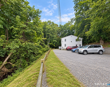 73 Roberts Street - Photo Thumbnail 8