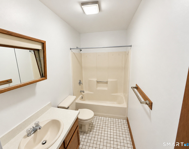 73 Roberts Street - Photo Thumbnail 6