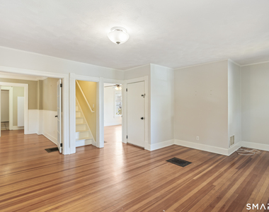 377 Park Road - Photo Thumbnail 16