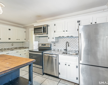 377 Park Road - Photo Thumbnail 5