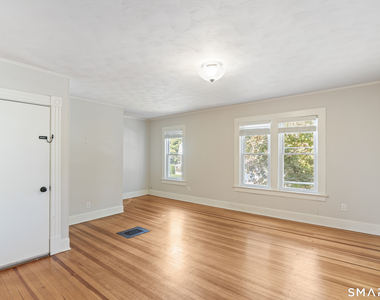 377 Park Road - Photo Thumbnail 13