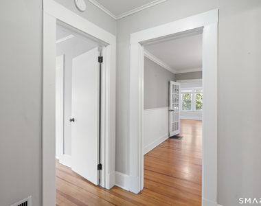 377 Park Road - Photo Thumbnail 7