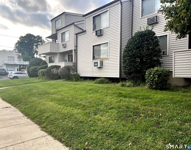 252 Harlem Avenue - Photo Thumbnail 4