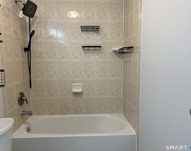 252 Harlem Avenue - Photo Thumbnail 16