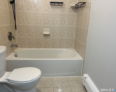 252 Harlem Avenue - Photo Thumbnail 18
