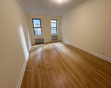 168 West 68th Street - Photo Thumbnail 1