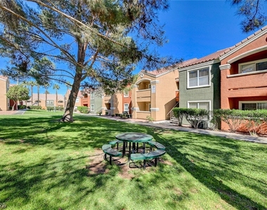 8101 W Flamingo Road - Photo Thumbnail 1