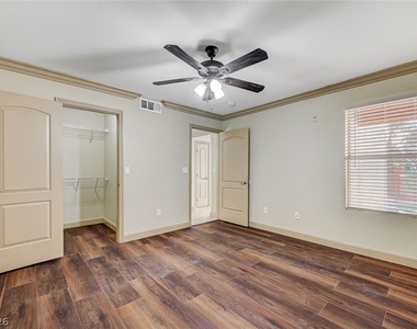 8101 W Flamingo Road - Photo Thumbnail 28