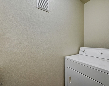 8101 W Flamingo Road - Photo Thumbnail 34