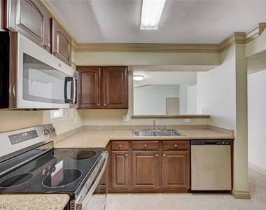 8101 W Flamingo Road - Photo Thumbnail 19