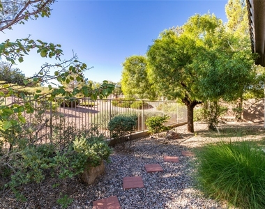 101 Emerald Dunes Circle - Photo Thumbnail 36