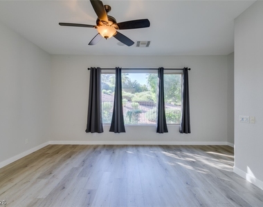 101 Emerald Dunes Circle - Photo Thumbnail 27