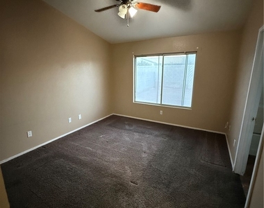 5133 Lost Canyon Drive - Photo Thumbnail 7