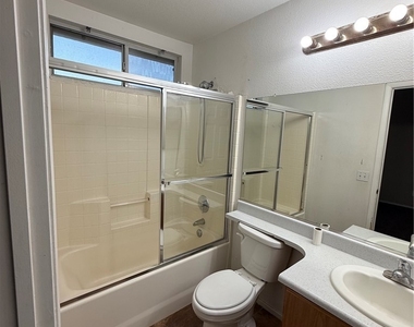 5133 Lost Canyon Drive - Photo Thumbnail 9