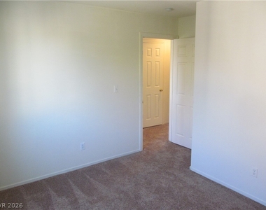 9775 Sage Grove Court - Photo Thumbnail 21
