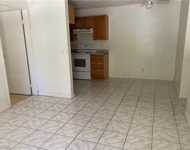 4955 Jeffreys Avenue - Photo Thumbnail 1