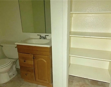 4955 Jeffreys Avenue - Photo Thumbnail 15