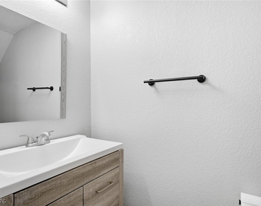 1559 Ward Frontier Lane - Photo Thumbnail 21