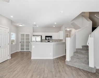 1559 Ward Frontier Lane - Photo Thumbnail 11