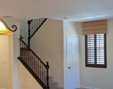 6255 W Arby Avenue - Photo Thumbnail 5