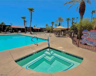 5185 Indian River Drive - Photo Thumbnail 34