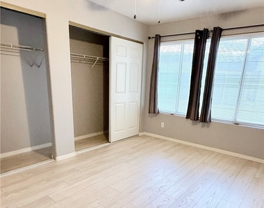 3083 Casey Drive - Photo Thumbnail 13