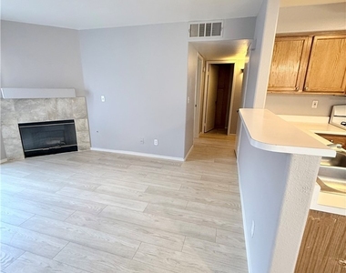 3083 Casey Drive - Photo Thumbnail 6