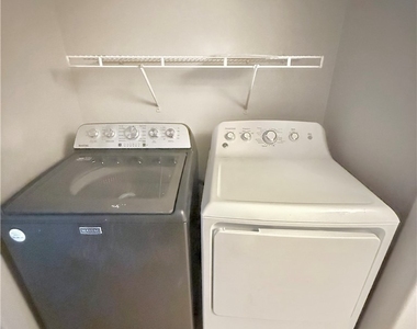 3083 Casey Drive - Photo Thumbnail 17