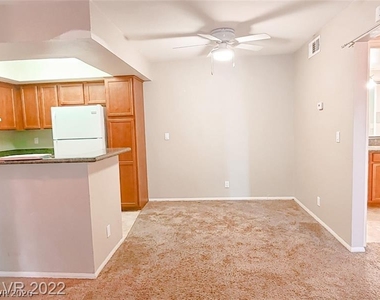 1455 E Katie Avenue - Photo Thumbnail 2