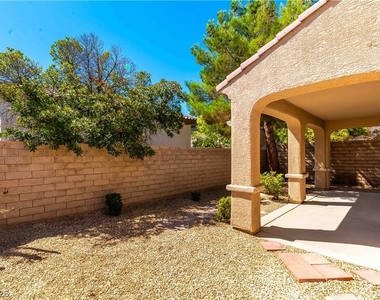 11845 Ampucia Court - Photo Thumbnail 21