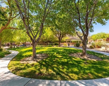 11845 Ampucia Court - Photo Thumbnail 22