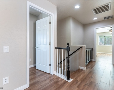 11845 Ampucia Court - Photo Thumbnail 9